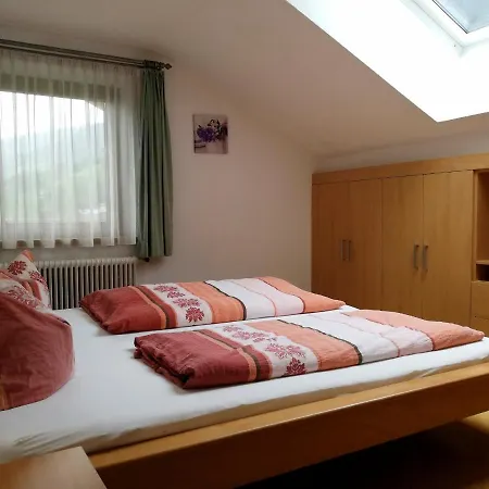 Egger Appartement *